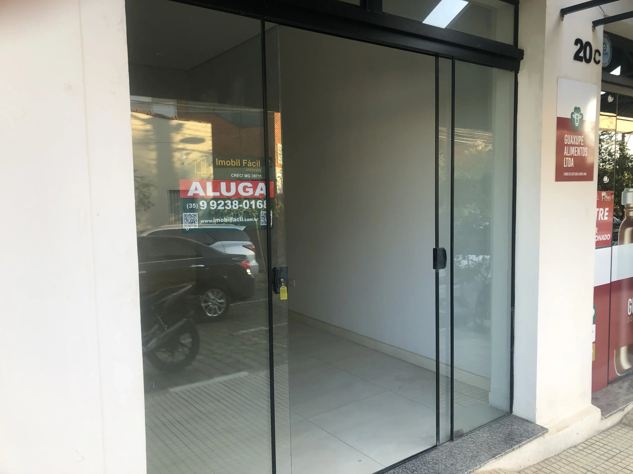 Aluga-se Ponto Comercial nº 20 – Centro | Guaxupé/MG