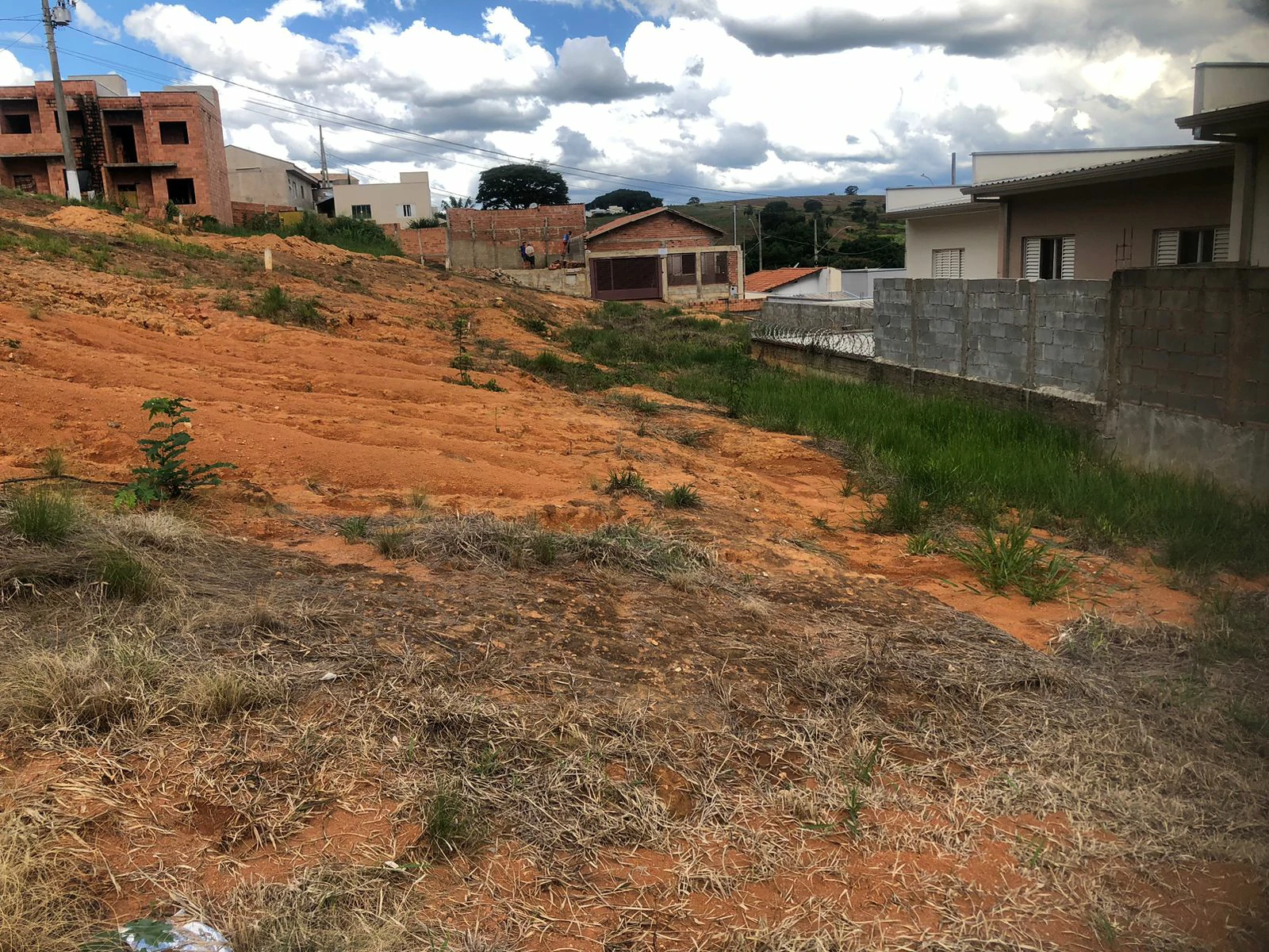 Terreno à venda no Jardim dos Ipês – Guaxupé/MG