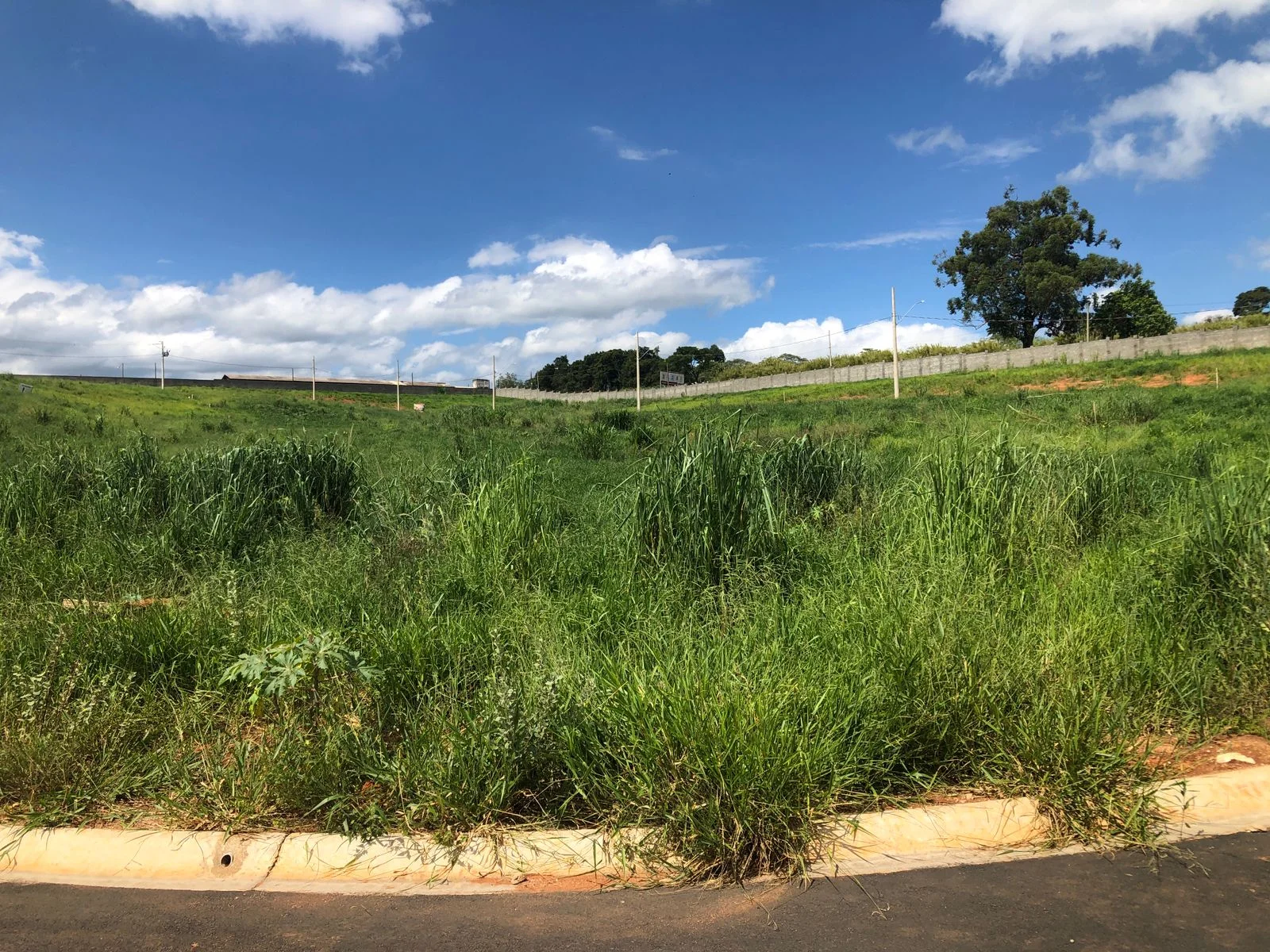 Terreno à venda no Residencial Bourbon – Guaxupé/MG