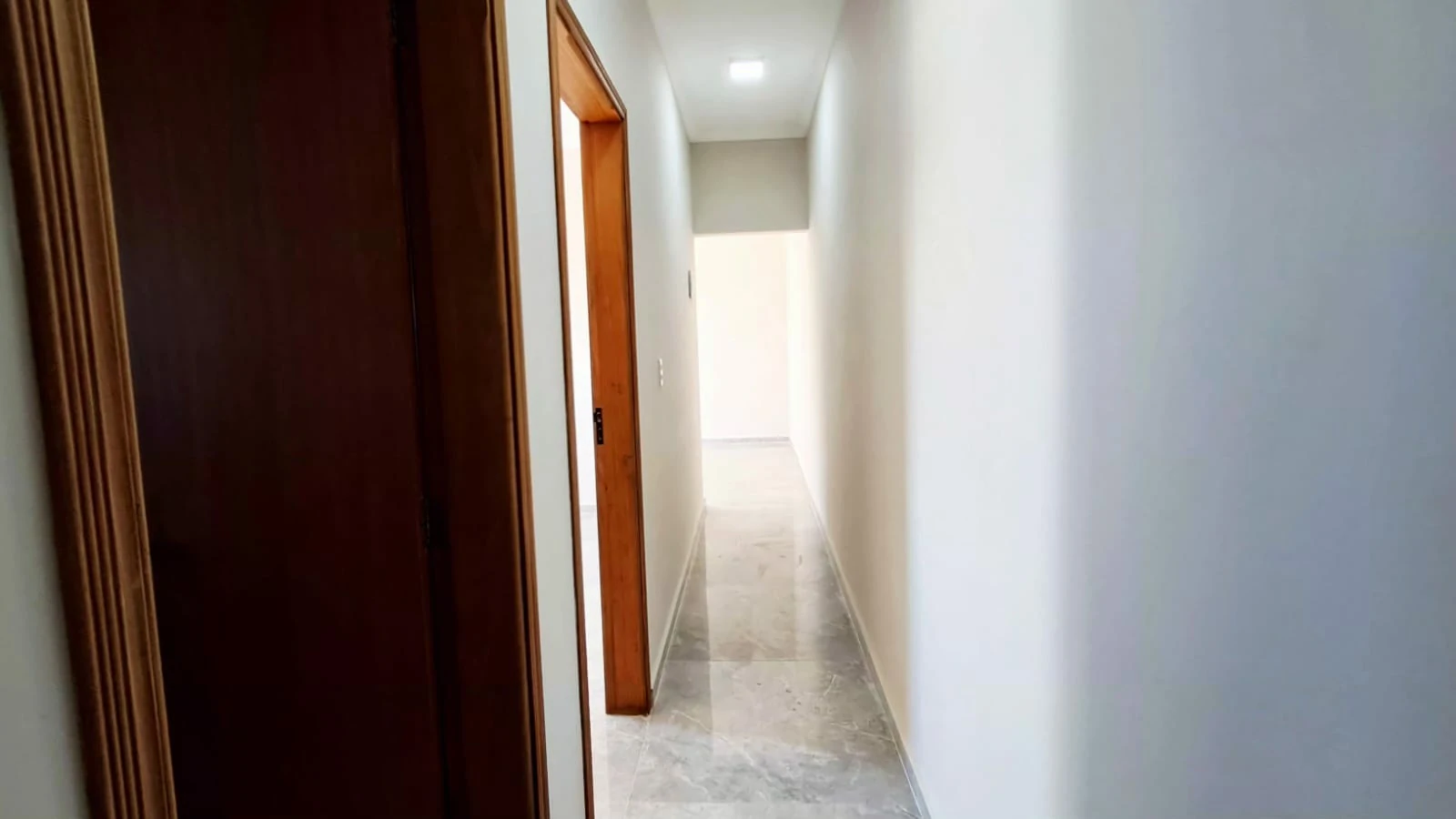 Aluga-se Casa no Bairro Residencial Fazenda Planalto – Guaxupé/MG - Foto 13