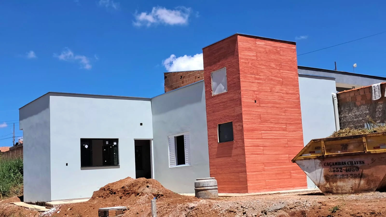 Aluga-se Casa no Bairro Residencial Fazenda Planalto – Guaxupé/MG