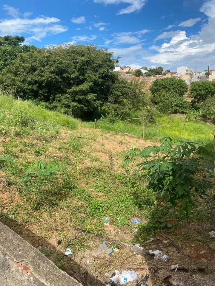 Clique para ver em tela cheia Terreno à venda no Bairro Catetos – Guaxupé/MG - Foto 1