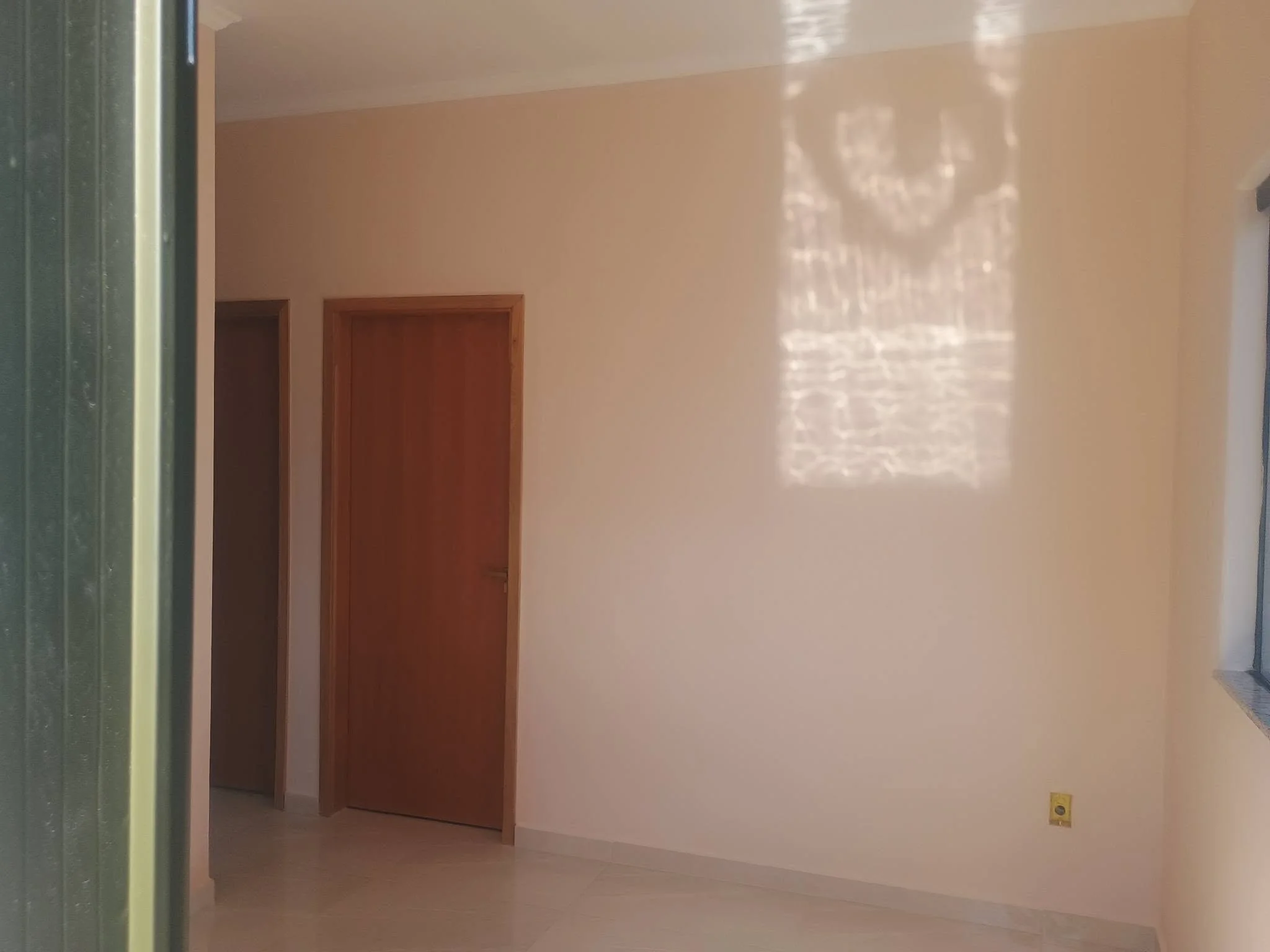 Clique para ver em tela cheia Casa à venda no Bairro Residencial Aroeira– Guaxupé/MG - Foto 2