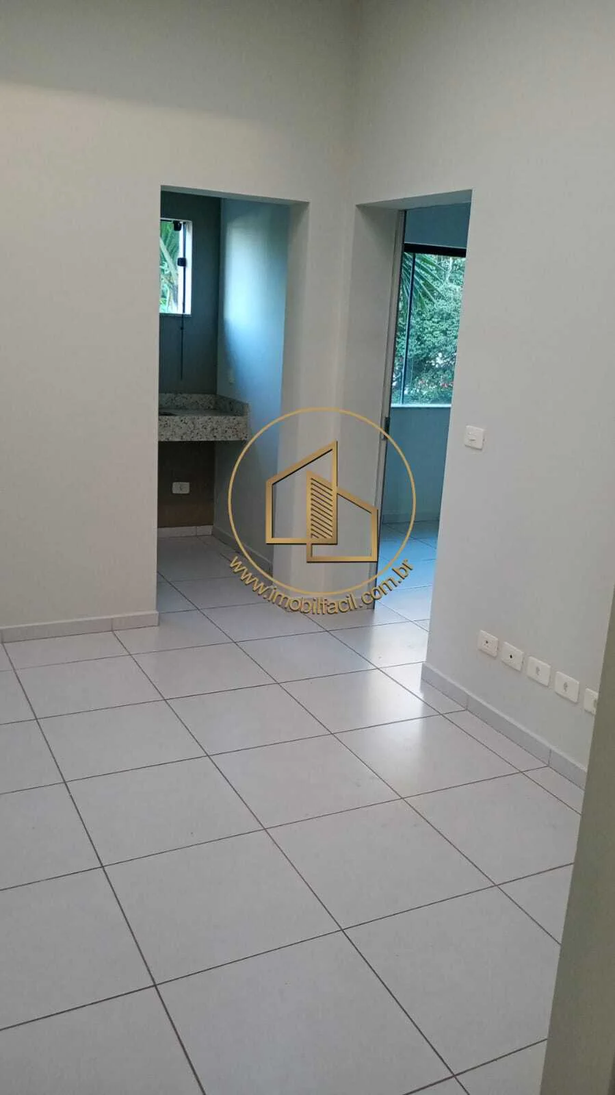 Loja A para alugar no Bairro Vila Santo Antonio – Guaxupé/MG